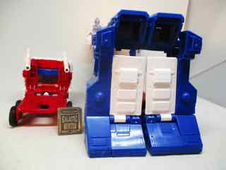 Hasbro Transformers Studio Series 86 Ultra Magnus